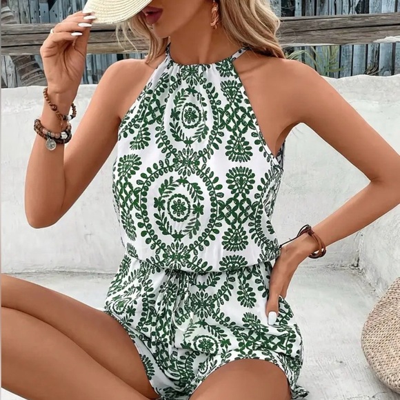 Pants - Boho Floral Halter Neck Romper Green & White Size-L NWT